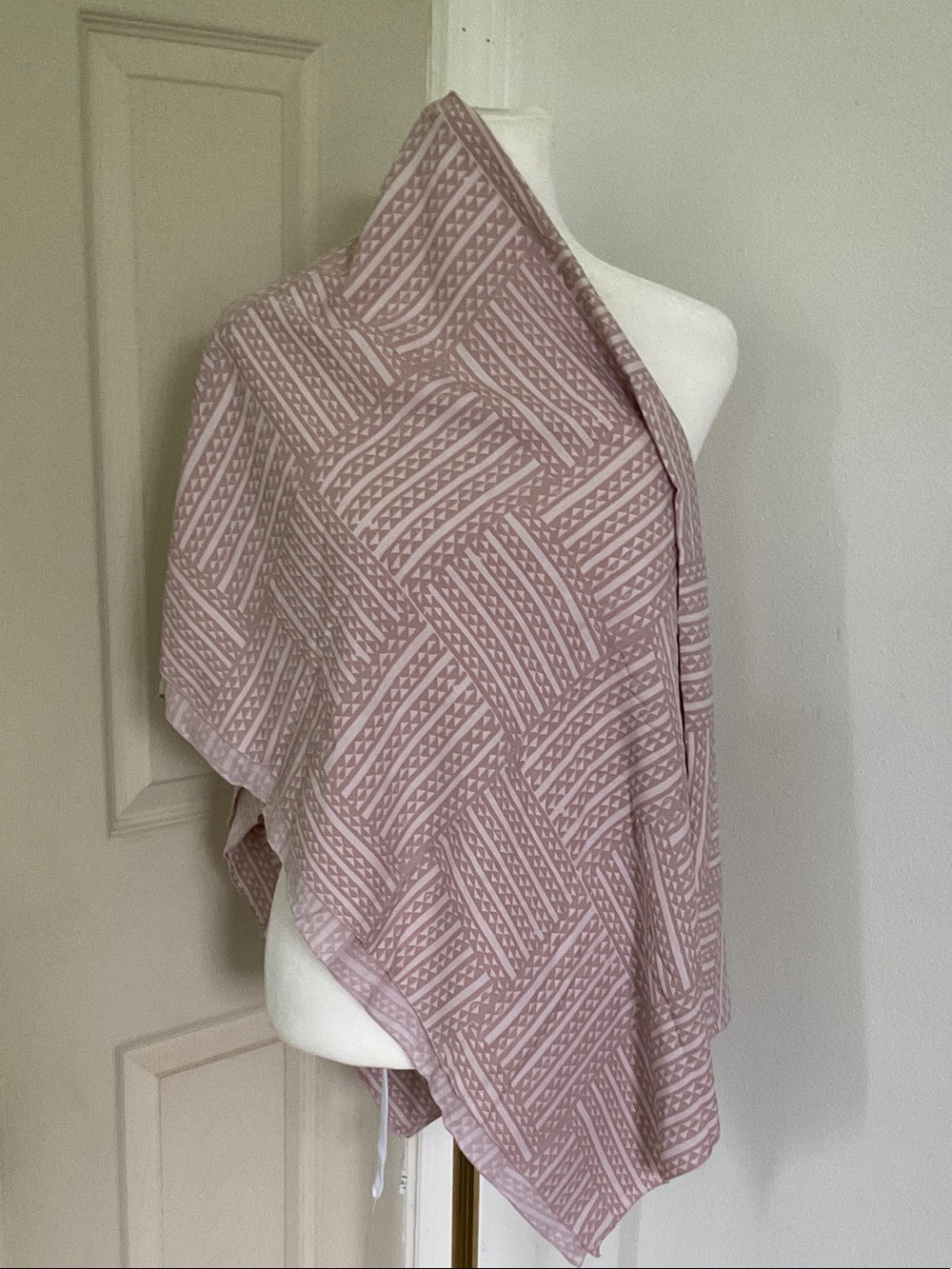 Manaola Blush Pink pareo / scarf